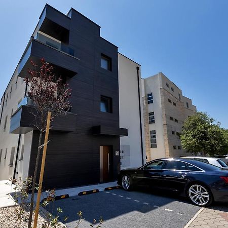 Lux Apartment Dolce Vita - Private Hottub มาคาร์สกา ภายนอก รูปภาพ