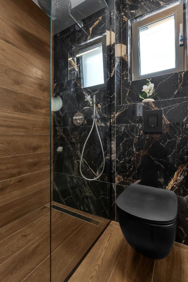 Lux Apartment Dolce Vita - Private Hottub มาคาร์สกา ภายนอก รูปภาพ