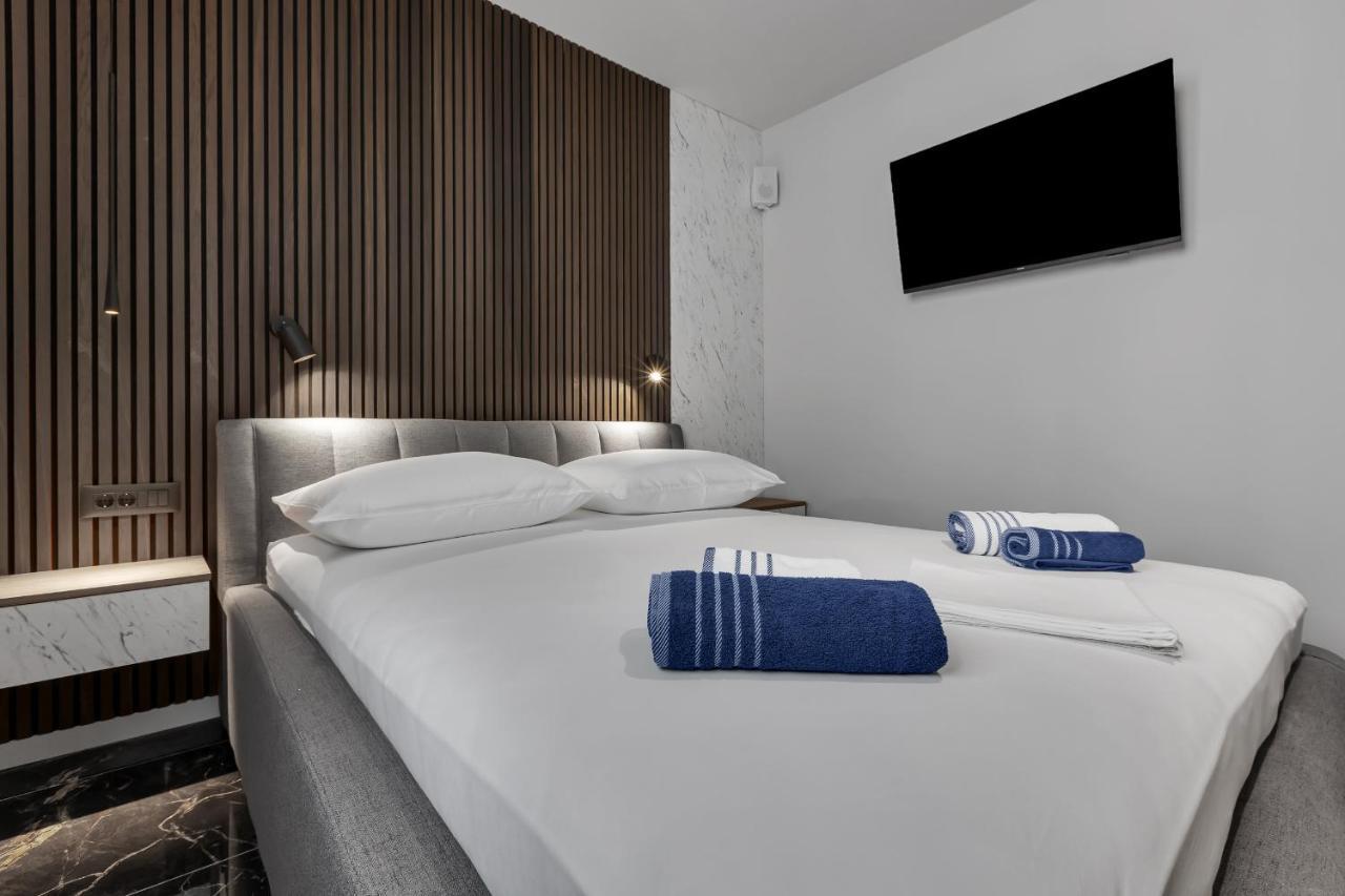 Lux Apartment Dolce Vita - Private Hottub มาคาร์สกา ภายนอก รูปภาพ