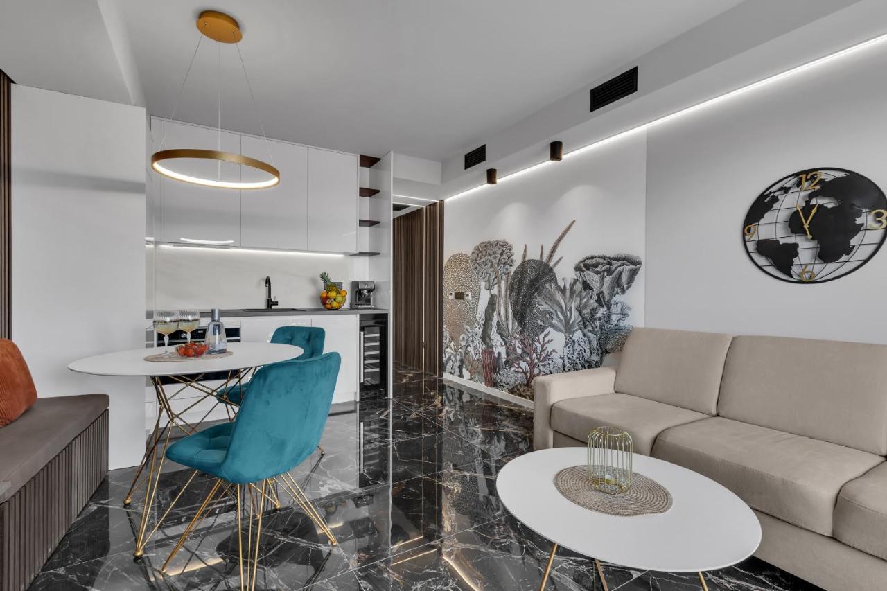 Lux Apartment Dolce Vita - Private Hottub มาคาร์สกา ภายนอก รูปภาพ
