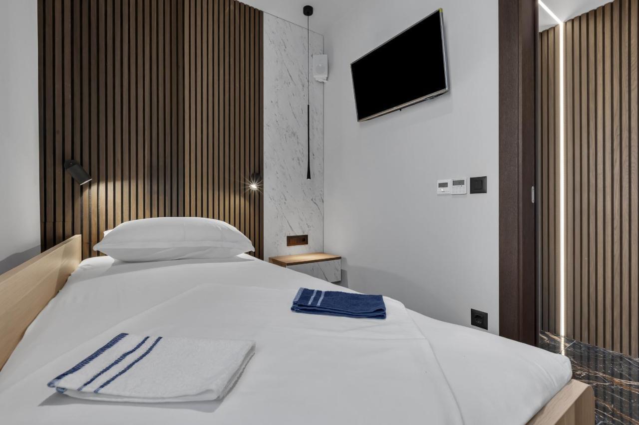 Lux Apartment Dolce Vita - Private Hottub มาคาร์สกา ภายนอก รูปภาพ